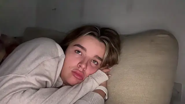 maisiesmithx online show from 11.02.25