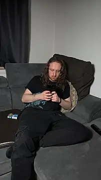 DrownMentallyyy online show from 04.05.26