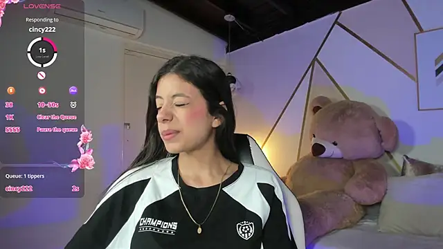 coraltaylor online show from 12.07.24