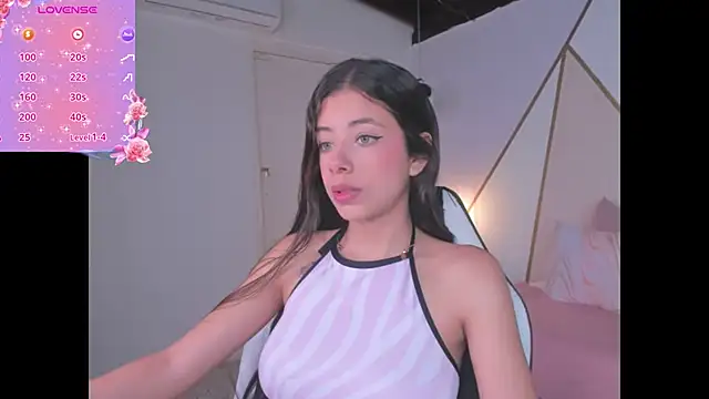 coraltaylor online show from 12.12.24