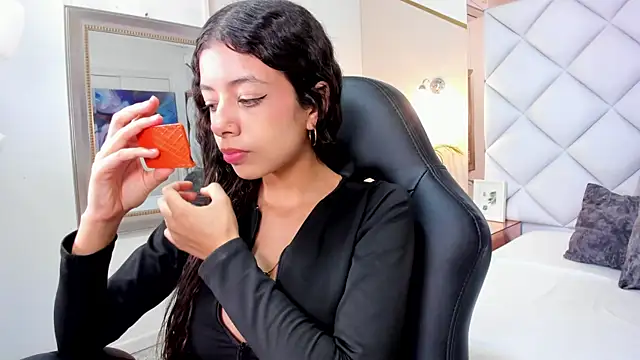 coraltaylor online show from 03.12.25