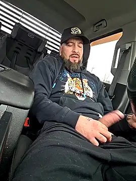 Beardedtattood online show from 04.02.26