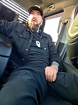 Beardedtattood online show from 04.03.26