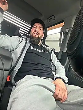 Beardedtattood online show from 04.15.26