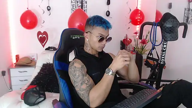 Leonard Price online show from 02.16.25