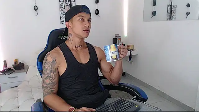 Leonard Price online show from 03.23.25