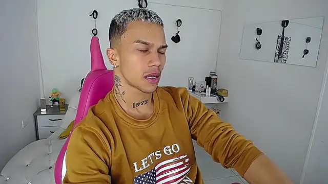 Leonard Price online show from 09.15.25