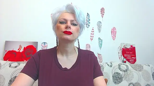 ForeverBarbie  online show from 01.12.26