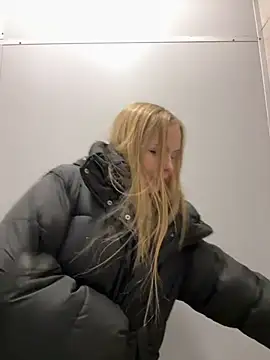 mur girl online show from 12.23.24