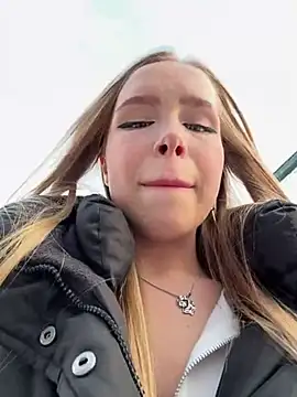 mur girl online show from 02.26.25