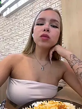 mur girl online show from 03.09.25