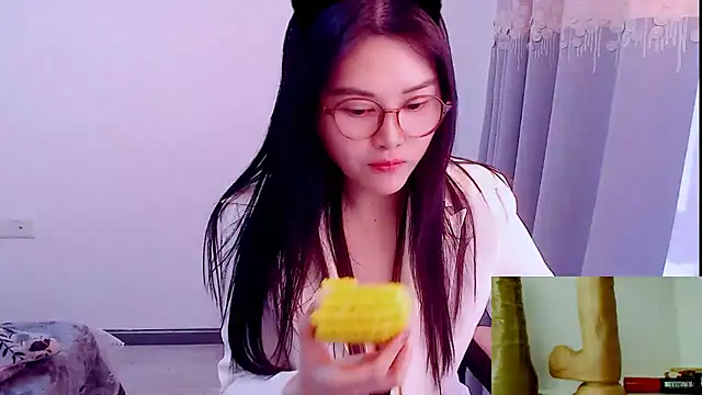 Little-sweet online show from 12.14.25