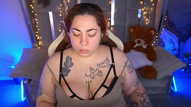 Kittywakee online show from 03.25.26