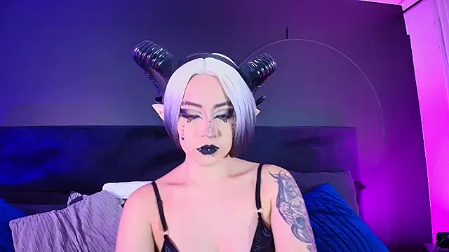 Aylen darkmoor online show from 04.04.26