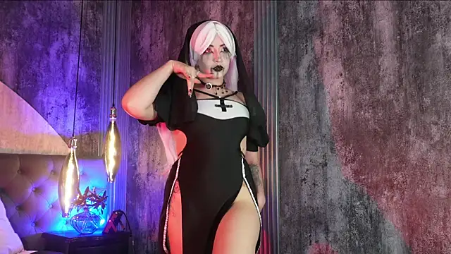 Aylen darkmoor online show from 07.10.26