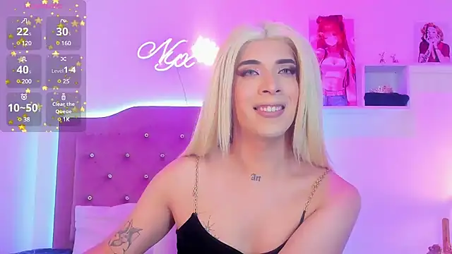 Snapshot of Nyx__Blackwood chatting on 03.19.25 Nyx Blackwood online show from 03.19.25