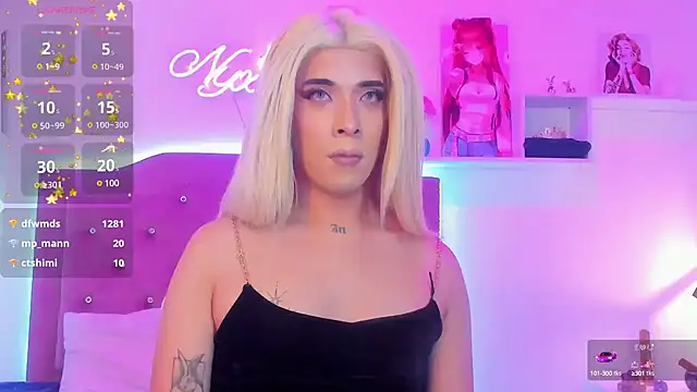 Snapshot of Nyx__Blackwood chatting on 03.20.25 Nyx Blackwood online show from 03.20.25