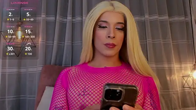 Nyx  Blackwood online show from 02.10.26