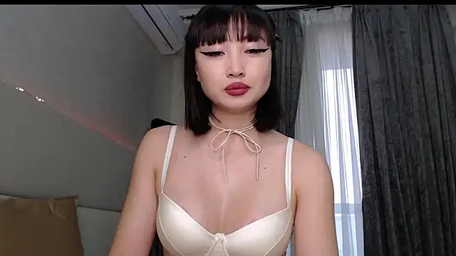 MiaRie online show from 03.21.26