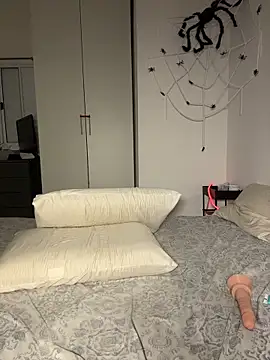 Snapshot of AgnesCampp chatting on 11.05.25 AgnesCampp online show from 11.05.25