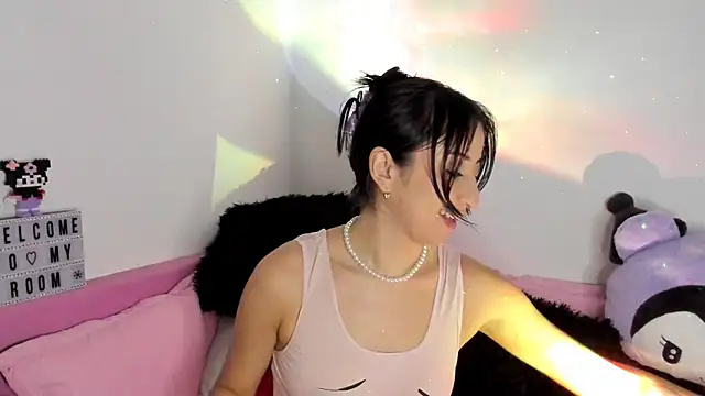 Snapshot of gabyye_capprins chatting on 02.10.25 gabyye capprins online show from 02.10.25