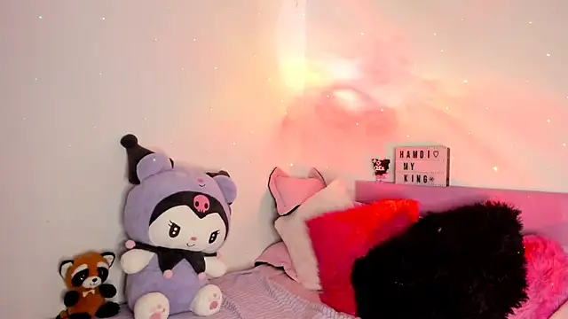 Snapshot of gabyye_capprins chatting on 02.20.25 gabyye capprins online show from 02.20.25