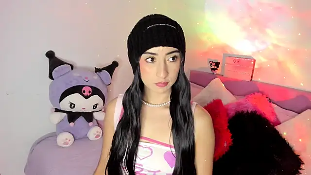 Snapshot of gabyye_capprins chatting on 02.21.25 gabyye capprins online show from 02.21.25