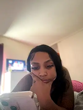 Snapshot of Jayhoney25 chatting on 09.23.25 Jayhoney25 online show from 09.23.25