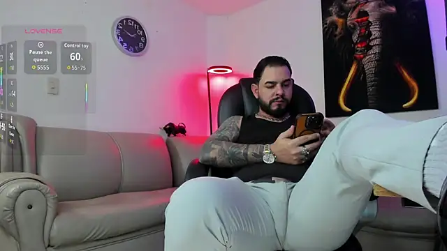 Snapshot of Ethan_Castellano chatting on 02.07.26 Ethan Castellano online show from 02.07.26