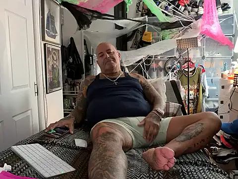 joeytatts66 online show from 10.01.25