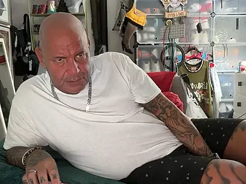 joeytatts66 online show from 11.14.25