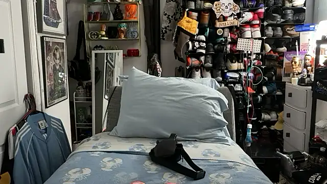 joeytatts66 online show from 01.12.26