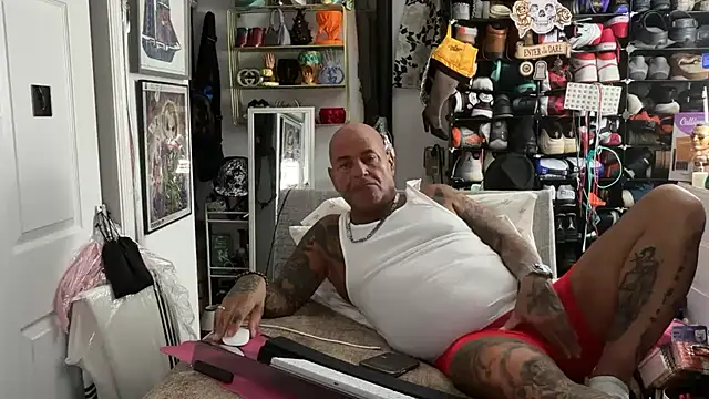 joeytatts66 online show from 02.14.26