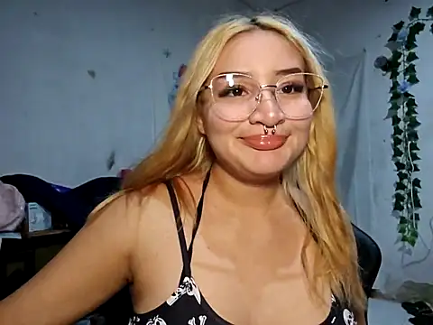 sadnessgyall online show from 01.06.25