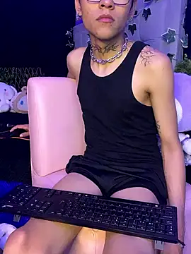 Snapshot of jacks_hotter chatting on 01.22.25 jacks hotter online show from 01.22.25