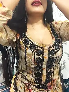 Snapshot of Sania-Love chatting on 06.23.26 Sania-Love online show from 06.23.26