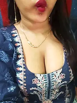 Snapshot of Sania-Love chatting on 07.25.26 Sania-Love online show from 07.25.26