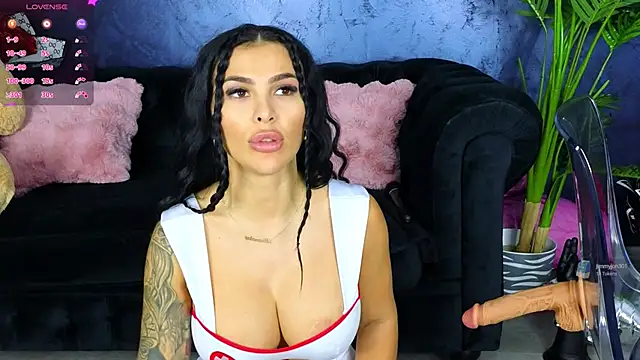 Snapshot of firesbomb777 chatting on 01.18.25 firesbomb777 online show from 01.18.25