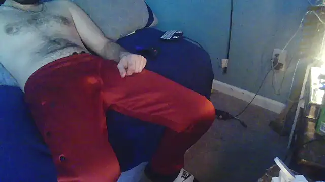 Snapshot of Spunwhiteboy1992 chatting on 10.05.25 Spunwhiteboy1992 online show from 10.05.25