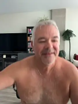 aarosteev2 online show from 04.20.26