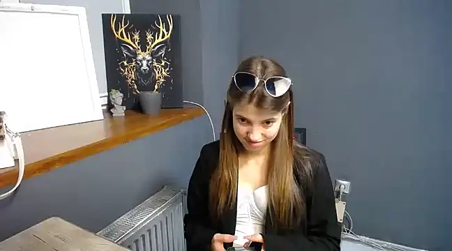 felicity gold online show from 03.10.25