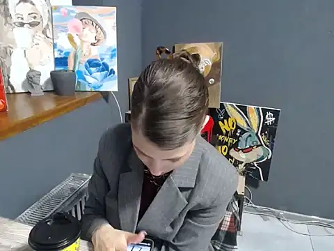 felicity gold online show from 04.16.26