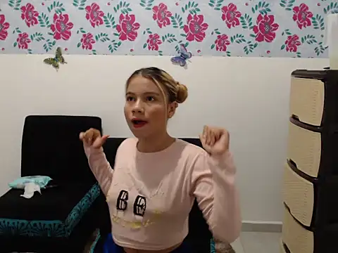 Naomi991 online show from 01.03.25