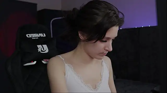 Kathleen Meow online show from 12.10.24