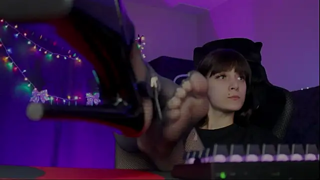 Kathleen Meow online show from 01.14.25