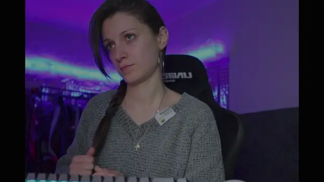 Kathleen Meow online show from 09.27.25