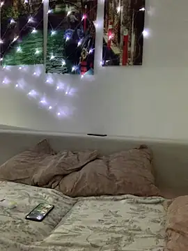 Snapshot of DonorDi chatting on 01.10.25 DonorDi online show from 01.10.25