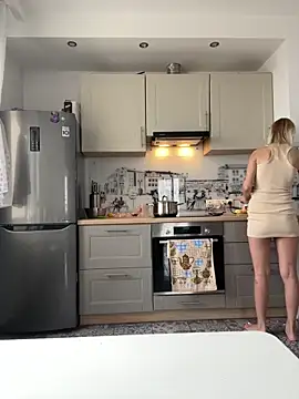 Snapshot of DonorDi chatting on 03.03.25 DonorDi online show from 03.03.25