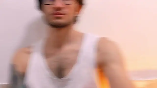 Loggan donnelly online show from 04.12.26