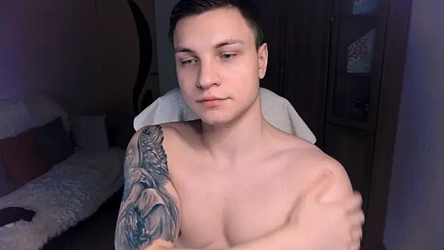 handsome guy01 online show from 01.20.25